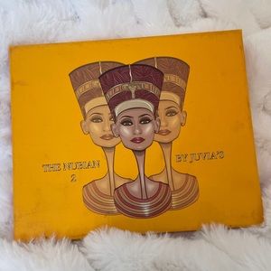 Fun colored eye shadow pallet